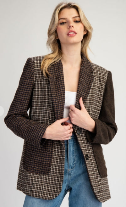 The Oxford patchwork houndstooth tweed blazer, view 1